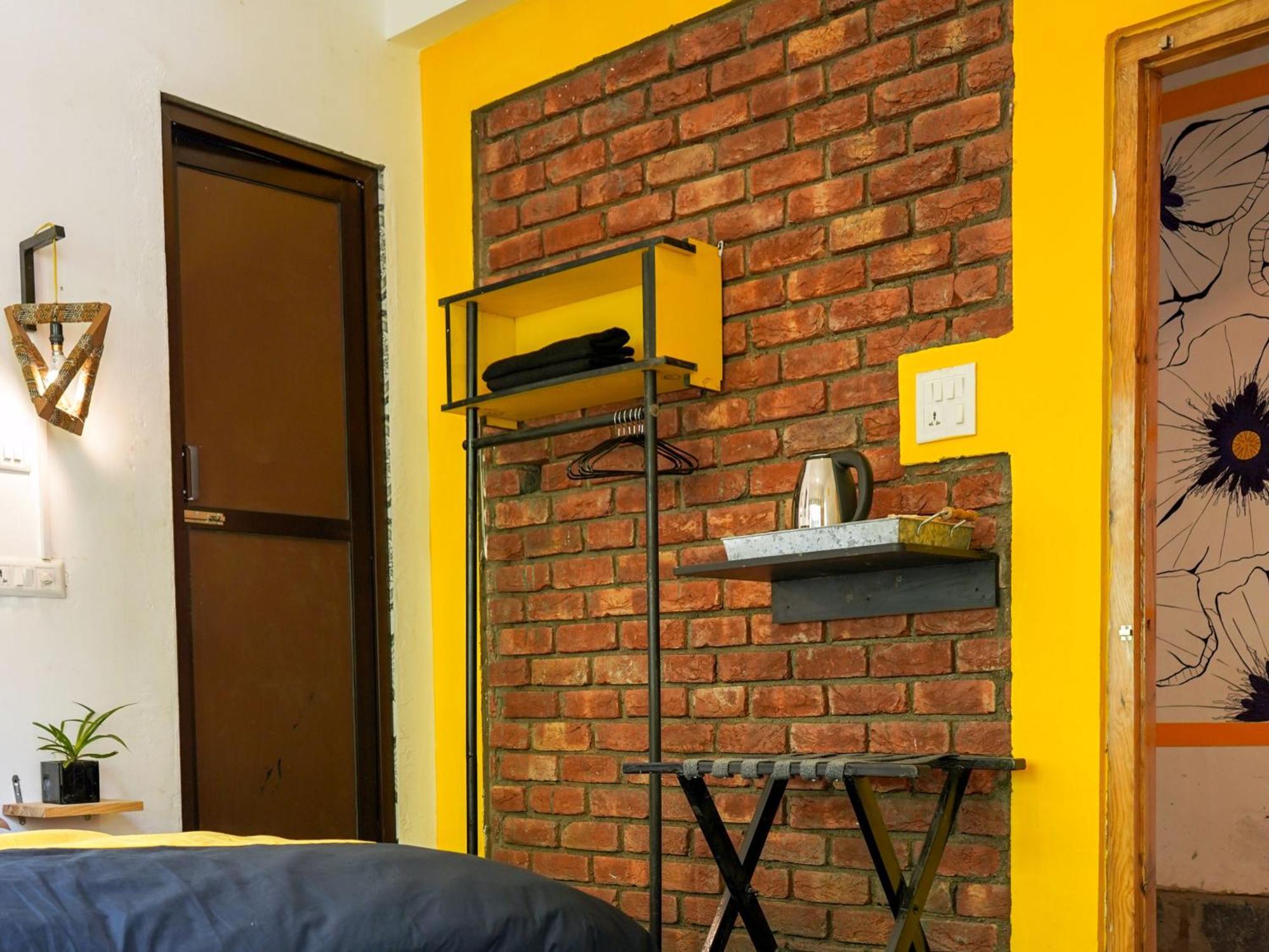 The Hosteller Mcleodganj, Upper Bhagsu McLeod Ganj Exterior photo